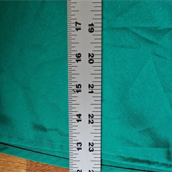 Vintage 1980’s Chaus Green Blouse Size 10 - Picture 6 of 8